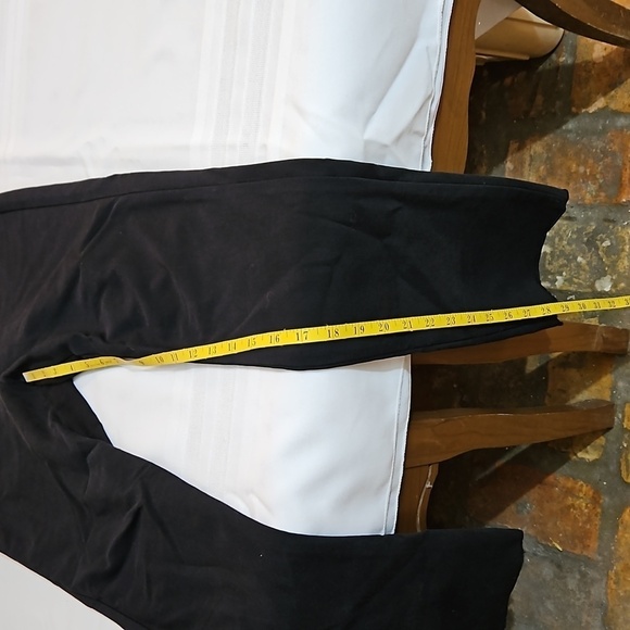 Vince raw hem black pants size 4 - Picture 10 of 11